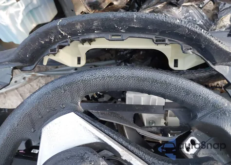 2015 Toyota Corolla Le from USA, damaged, VIN 2T1BURHEXFC289307